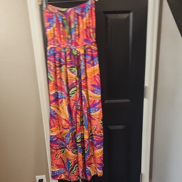 Vibrant Multicolor Swim Suit Cover-up - Picture 3 of 3